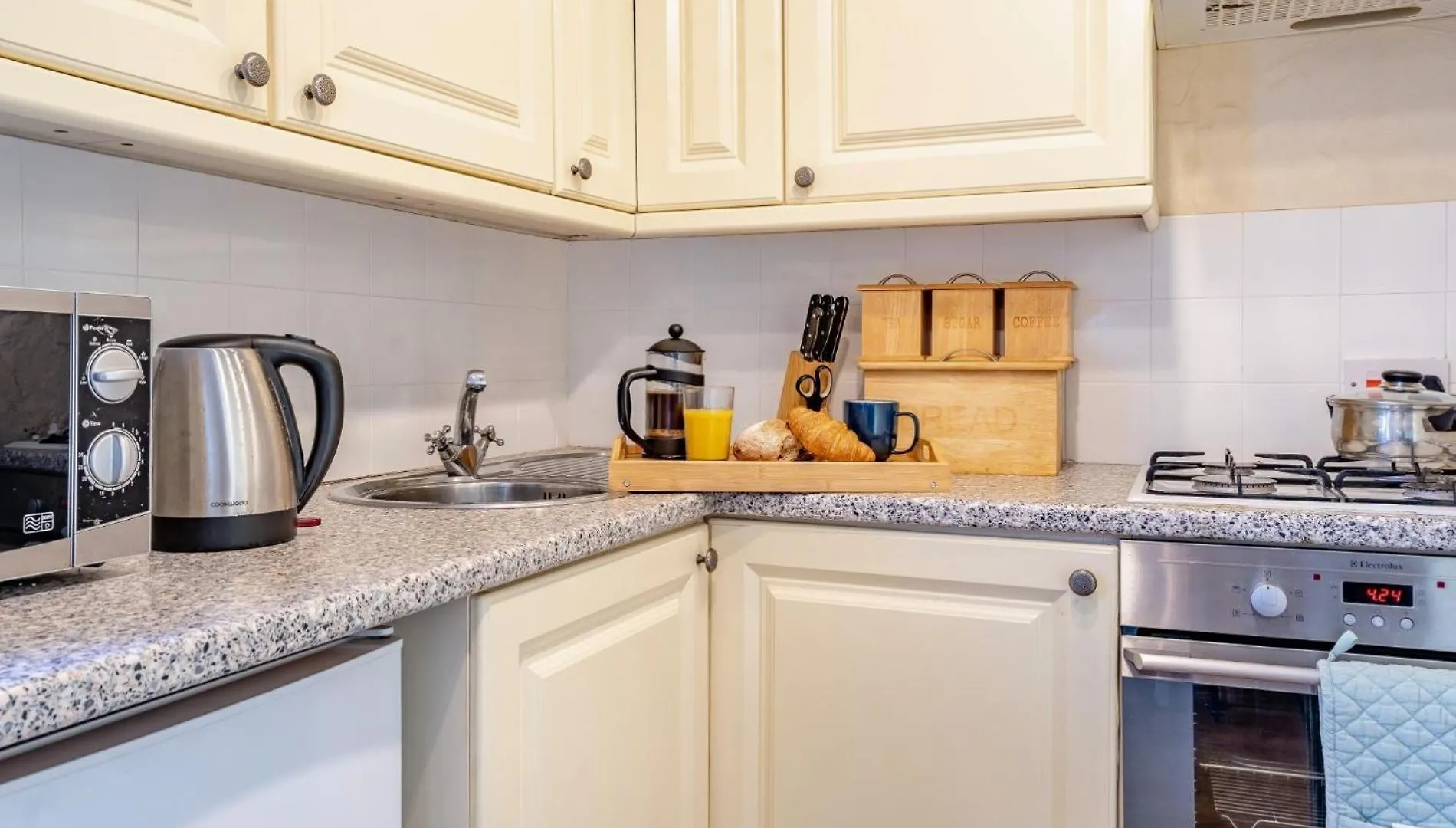 1 Bed Property In Gower 77980 Penclawdd United Kingdom